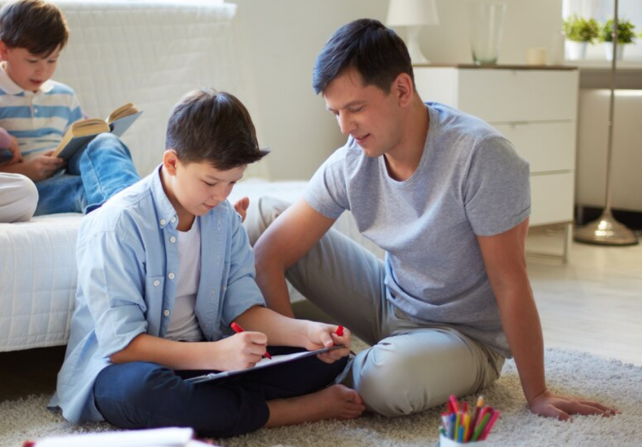 Cara Mengasuh Anak Introvert dan Ekstrovert tanpa Memaksa Mereka Berubah, Bagaimana Caranya?